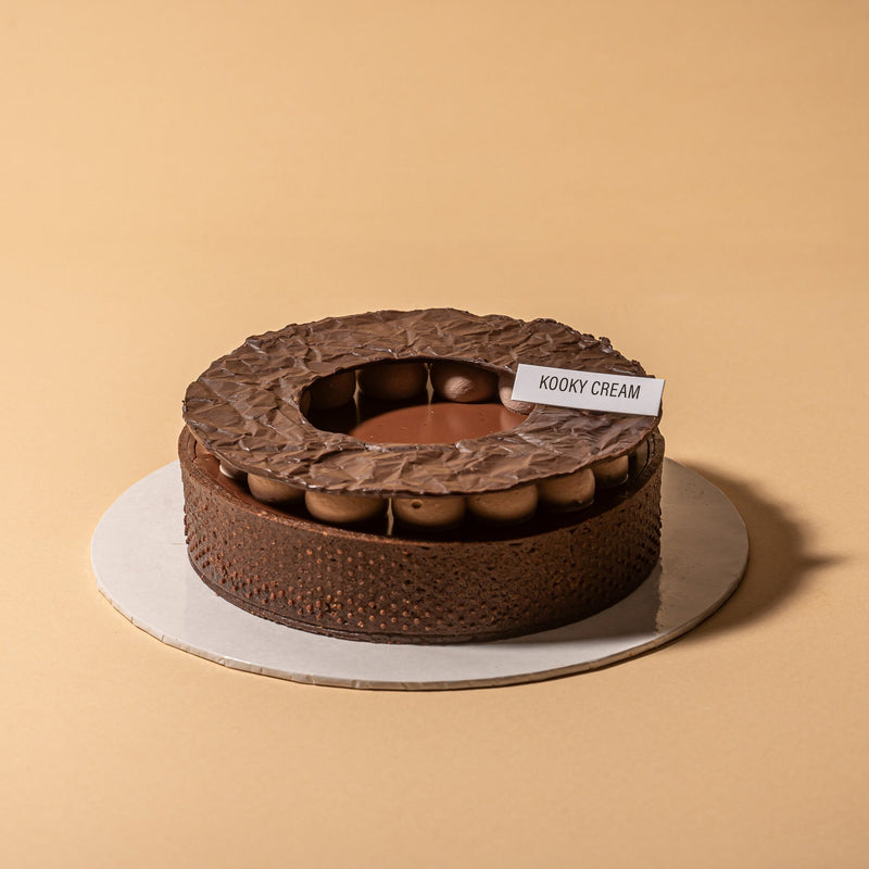 Load image into Gallery viewer, Dark Chocolate Pecan Tart 6 inch