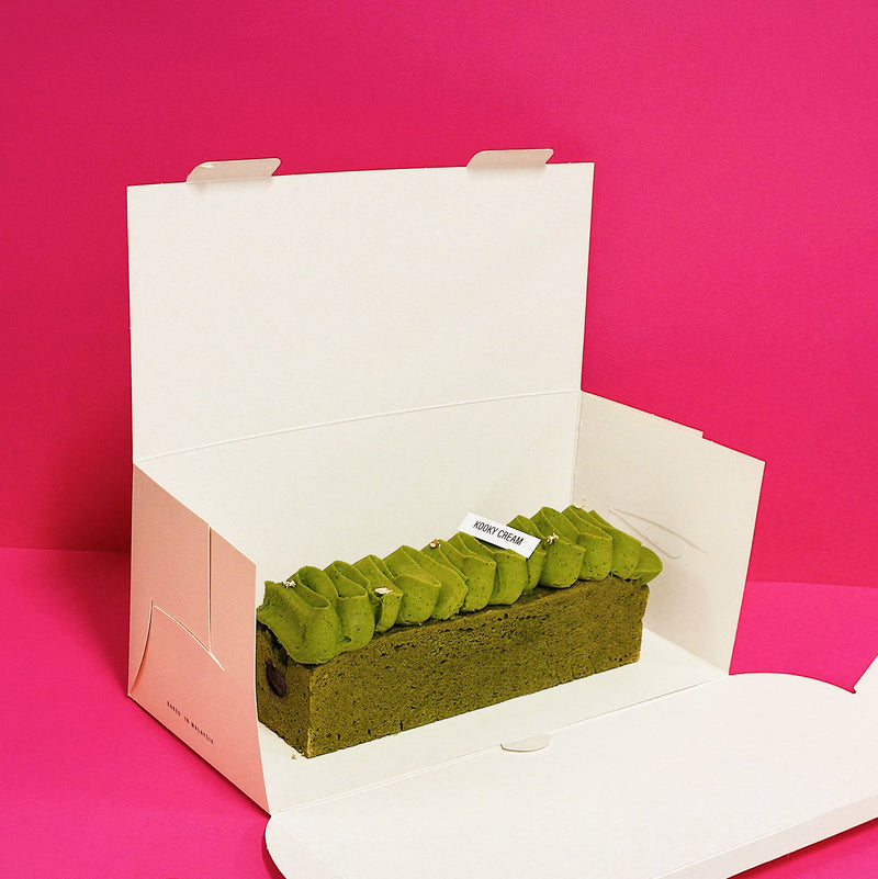 Load image into Gallery viewer, Ajisai Matcha Adzuki Travel Cake
