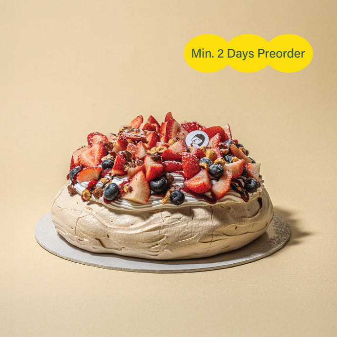 Berry Pavlova 9 inch