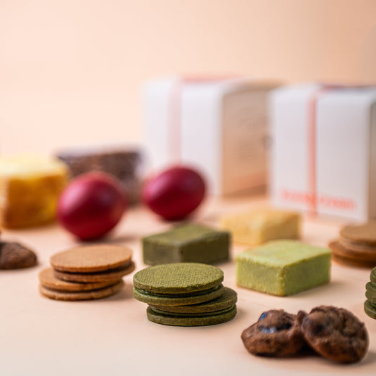 Golden Moments - 12 Sets