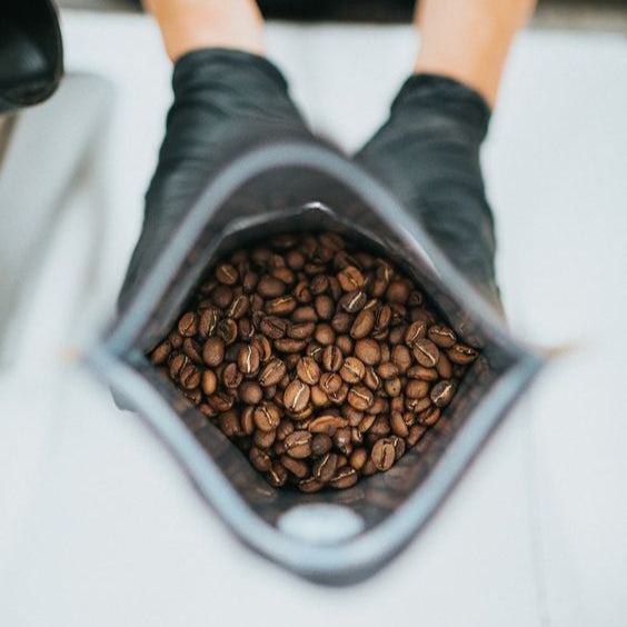 Load image into Gallery viewer, Roasted Coffee Beans 1kg
