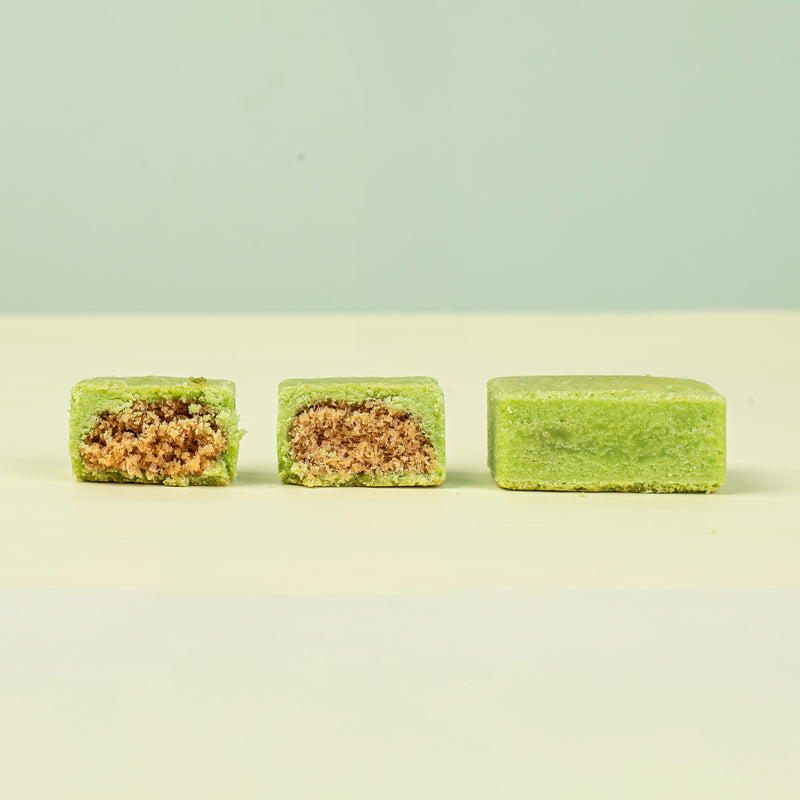 Load image into Gallery viewer, Matcha Pineapple &amp; Onde Onde Tart Duo
