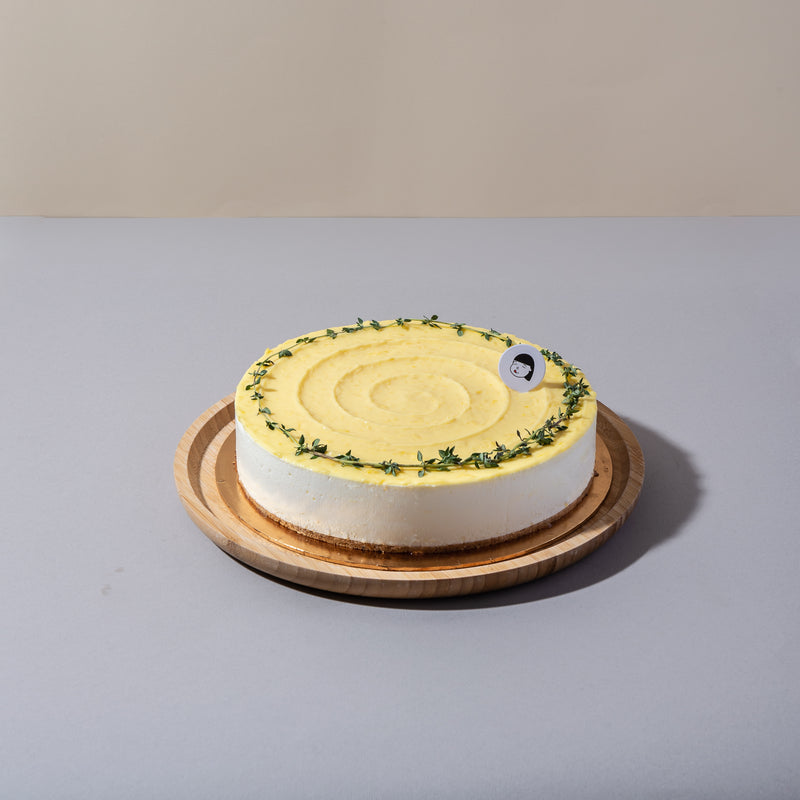 Load image into Gallery viewer, Lemon Yoghurt Cheesecake
